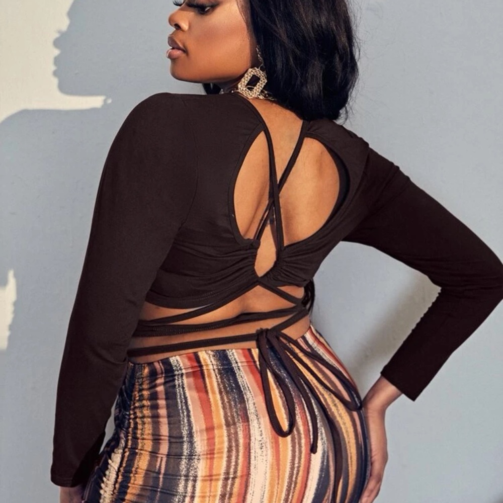 Shein sexy plus crisscross tie back crop top